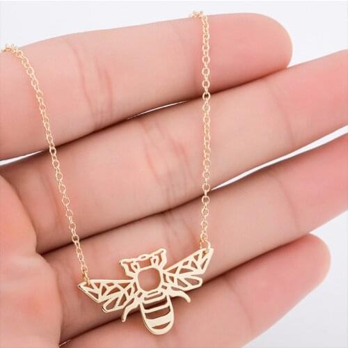 Gold necklace for women chain bee necklace pendant stainless steel simple steel Little necklace 2020 fashion jewelry on the neck