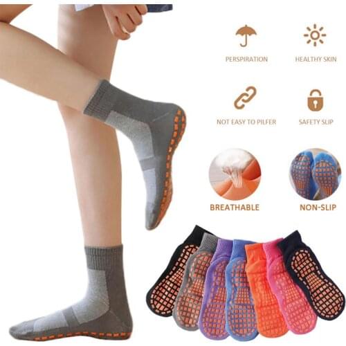 Non-slip Floor Socks Fashion Short Silicone Dots Anti Slip Cotton Sports Sock Trampoline Socks Soccer Football Sports Socks