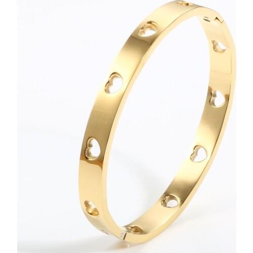 Luxury Jewelry Hollow Heart Men Women Bangle & Bracelets Woman Gold Plating Cuff Bangle For Fashion Gold BandWrist Jewelry