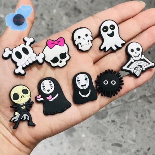 1pcs Spirited&Away Skulls Ghost Funny Shoe Charms Accessories No Face Man Garden Shoe Decoration for Croc Jibz Kids Party Gift