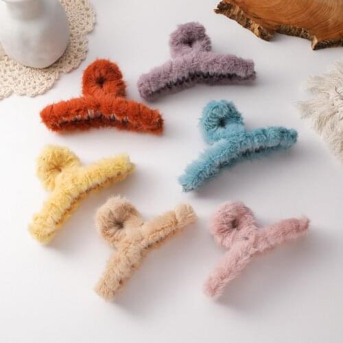 Faux Fur Large Crab Hair Claw Clip Ponytail Hairpins For Women Girls Korean Style Acrylic Hair Jewelry Headwear Accessories MS91