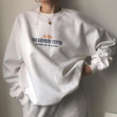 B-TOTO American Retro White Embroidery Round Neck Loose Sweater Women Spring And Autumn Hatless Ins Tide 2021 Fashion