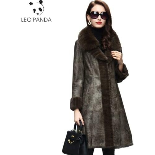 Winter New Fashion Women Long Sleeve Thicken Warm Hidden discount High quality Female Pockets Round collar Faux fur coat CY453