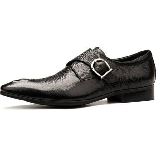 Men leather loafers Shoes outdoor Handsome Comfortable Brand breathable Men pointed top tassel Casual Shoes