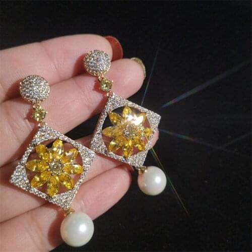 Yellow Crystal Pearl Flower Earrings For Women Shine Cubic Zirconia Cube Dangle Trendy Wedding Jewelry Brand Eardrop