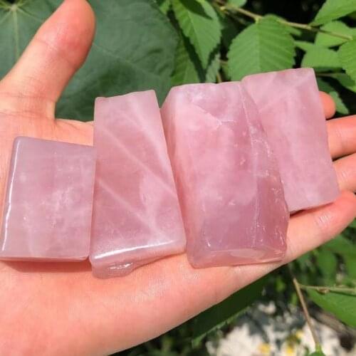 1pc 40-60g Natural Rose Crystal, Irregular Shape Of Pink Gem, Used For Home, Aquarium Ornament.Or Cut And process