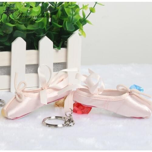 Mini dancer satin ballet keyring professional ballet toe keyring gift custom logo ballet shoe keychain dance toolDT009
