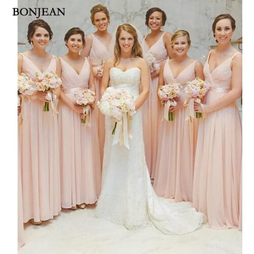 New V-neck Blush Pink Long Bridesmaid Dresses Cheap Floor Length Wedding Party Gown Ruched A-line Chiffon Bridesmaid Dresse