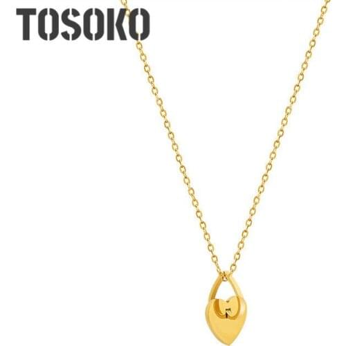 TOSOKO Stainless Steel Jewelry Hollowed Out Peach Heart Love Superimposed Pendant Necklace Female Christmas Sweater Chain BSP880
