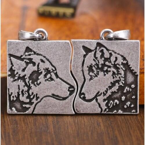 Antique Silver Nordic Wolf Totem Pendant Viking Totem Animal Amulet Couple Necklace