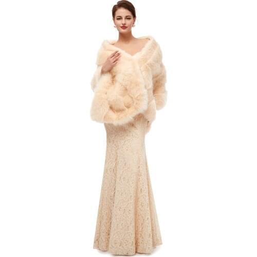 2019 New Fur Women Bolero Bridal Shawl Faux Fur Wrap Bolero Wedding Cape Bridal Shawl Fur Cape Winter Ivory Bridal Cloak Bolero
