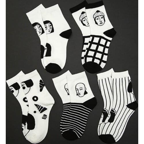 Q Breathable Cotton Socks Female Japanese Style Sports Socks Cartoon Portrait Pattern Mid Tube Sox Black White Funny Sock
