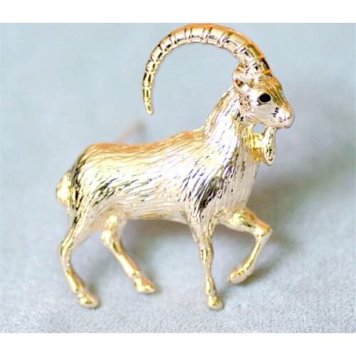 Fashion Antelope Animal Brooches Jewelry Gold Silver Color Alloy Goat Brooch For Women Men Coat Suit Scarf Badge Pins