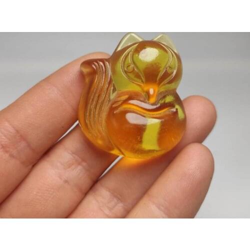 1pcs yellow Fashion Charm Hand Carving Jewellery for Women Amulet