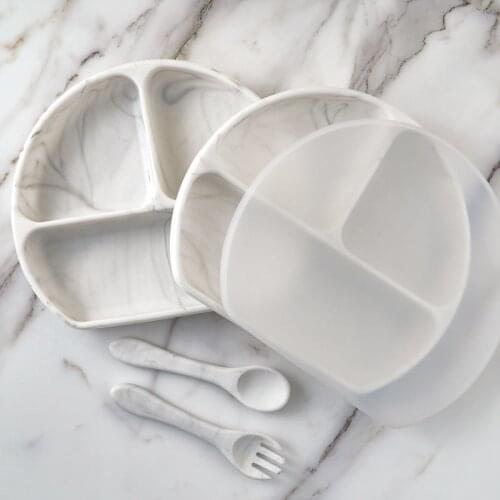 NonToxic Silicone Childrens Tableware Baby Feeding Plate Fashionable Food Tray With Lid Training Spoon Fork Newborn Accessories