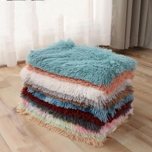 Plush Pet Mat Double-layer Warm Pet Blanket Small, Medium And Large Dog Mat Cat Blanket Pet Supplies