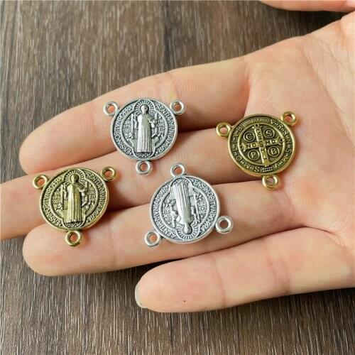 JunKang 10pcs Saint Benedict of Nusia Exorcism Rosary Middle Connector Triangle Ring Jewelry Accessories