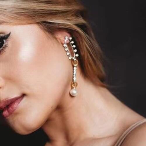 Dvacaman New Fashion Rhinestone Tassel Long Pendant Pearl Earrings for Women Shiny Crystal Jewelry Geometric Drop Earrings Party