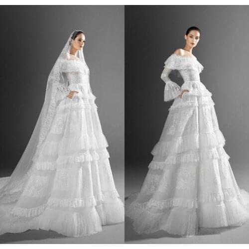 2021 A Line Wedding Dresses Sexy Off Shoulder Long Sleeve Lace Sweep Train Plus Size Tiered Ruffles Wedding Robe De Mariée
