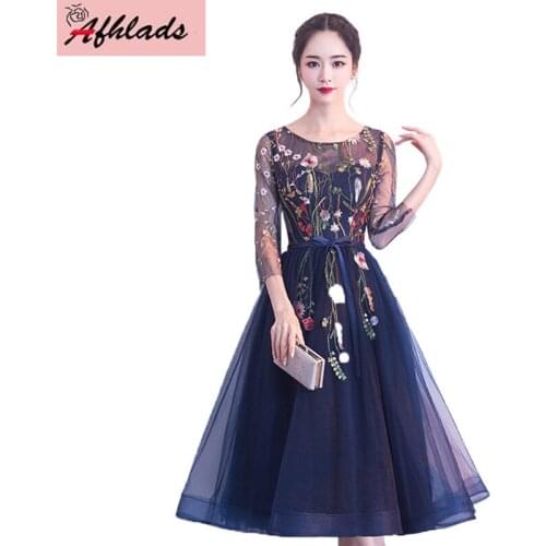 Elegant fashion dress for women clothing 2018 new dress three quarter sleeve female female dress midi round neck vestidos dress