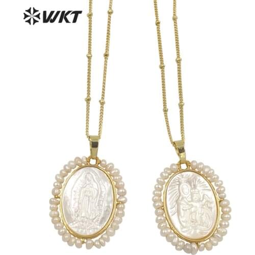 WT-JN158 Wholesale Popular Handmade wire wrapped Freshwater pearl pendant necklace gold plated white Pearl shell Virgin Mary