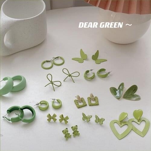 AOMU Korea Vintage Green Resin Butterfly Love Earring Matte Irregular Geometric Hollow Stud Earrings for Women Accessories