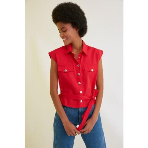 Trendyol Lacing Detailed Shirt TWOSS21GO0544