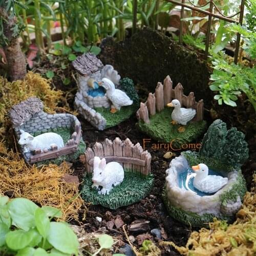 Fairy Garden Miniature Farm Animals Figurines Resin Rabbit Ducks Sheep in Fence Miniature Garden Decorations Animal Ornaments