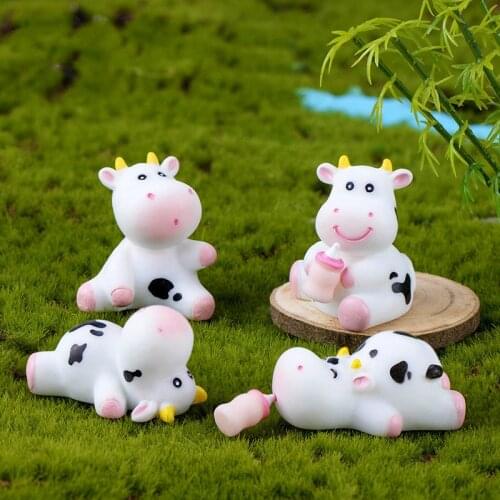 Small Ornaments Resin Crafts Micro Landscape Ornaments Cute Cow Gardening Bonsai Decoration