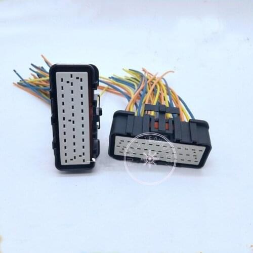 Excavator engine computer board ECU connector plug for hyundai R150 215 225 305-7