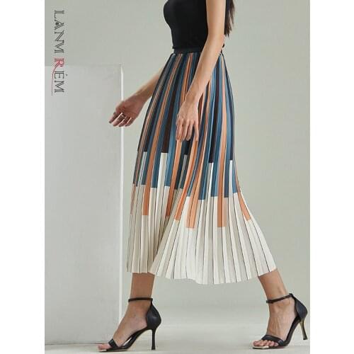 LANMREM 2021 Autumn New Contrast Color Vertical Striped Pleated Skirts Women High Waist Elasticity Skirt Female Fashion 2W469