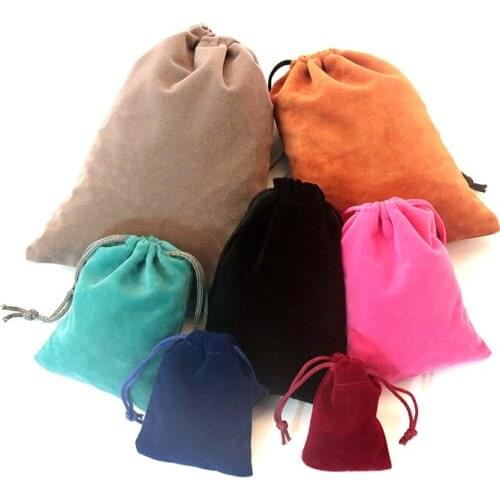 100pcs/lot Mixed Colors Velvet Bags 10x12cm Small Jewelry Pouches Christmas Wedding Candy Gift Bags MP3 Jewelry Packaging Bags