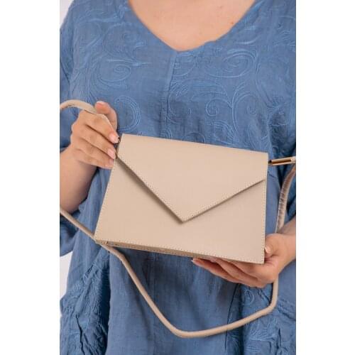 Crossbody Chain Leather Organizer 2021 Cabinet Wardrobe Wall-mounted Modern Small Luxury Kitchen Designer Flap Shelf Messenger