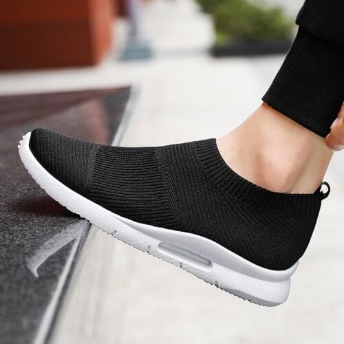 Summer new mens Woven breathable mesh shoes youth elastic casual shoes lazy light mesh running shoes