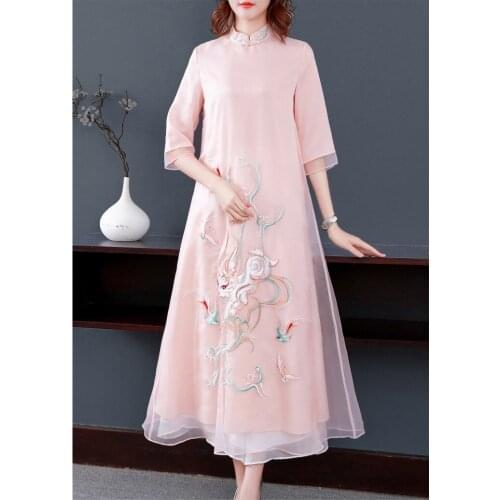 New autumn Chinese retro style Mythical image Embroidered mandarin collar A-version Cheongsam loosen dress for women