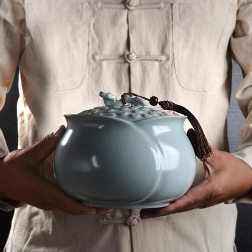 Ru Kiln Large, Medium and Small Number Tea Containers Ceramic Gracked Glaze Tassels Moisture-Proof Tea Container Gift Set