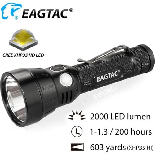 EAGTAC SX30C2 Base LED Flashlight Ultra Compact 2000 Lumens 553 Meter Long Distance 200 Hours 5 Mode XHP35 219C CRI92 Photo