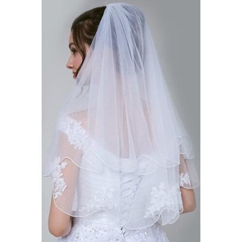 HONGFUYU One-tier Classical / Designer Wedding Veil Elbow Veils with Appliques Tulle