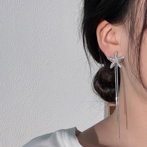 South Korea Spring And Summer New Five-leaf Flower Tassel Long Earring Temperament Exquisite Elegant Trend Fashion Stud Earrings