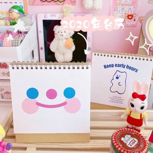 2020 New Cartoon Fashion Cartoon Smile Bear Desktop Paper Calendar Daily Scheduler Table Planner