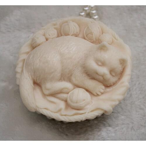 Wholesale!!!1pcs Sleeping Cat (ZX238) Silicone Handmade Soap Mold Crafts DIY Silicone Mould