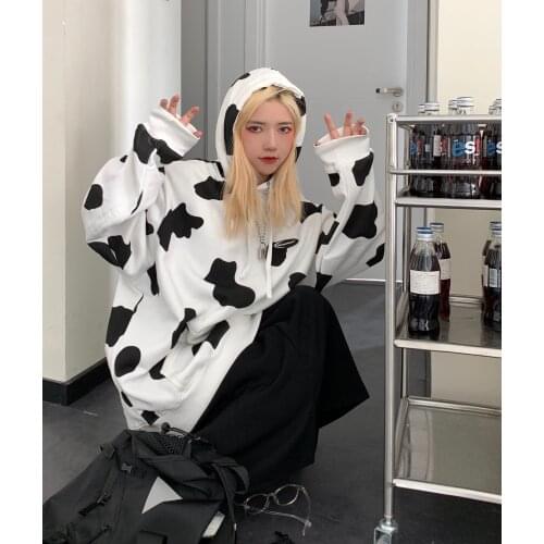 2021 Harajuku style cow spot printing long-sleeved casual lazy sweatshirt autumn casual top hoodie