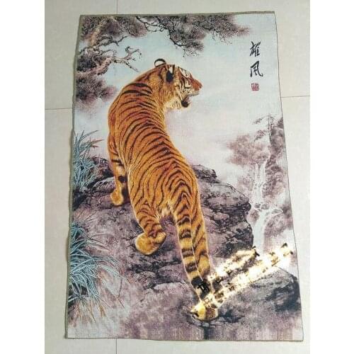 Silk Embroidery Nepal Thangka Painting Tiger Mountain Tiger Howling Picture