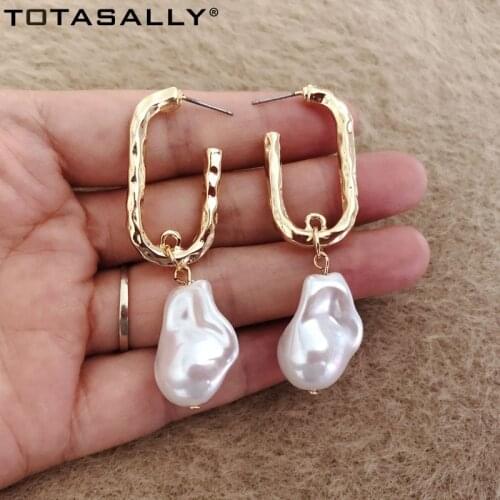 TOTASALLY Hot Irregular Pearl Earrings for Women Bohemian Baroque U Shape Lady Party Earring Jewelry Gift Accessories Dropship