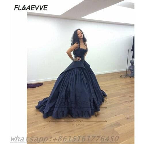 2021 Ball Gown Evening Dress Black Spaghetti Straps Lace Up Back South African Floor Length Black Girls Evening Party Gowns