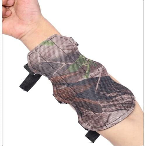 1PCS Archery Camouflage Arm Guard Adjustable Leather Archery Arm Guard Hunting Shooting Training Accessories Protective Gear