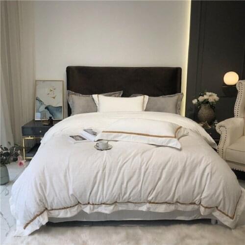 1.8m Bedding Set Japanese carved velvet Zhen velvet winter coral velvet double-sided velvet short velvet thick duvet cover 4pcs