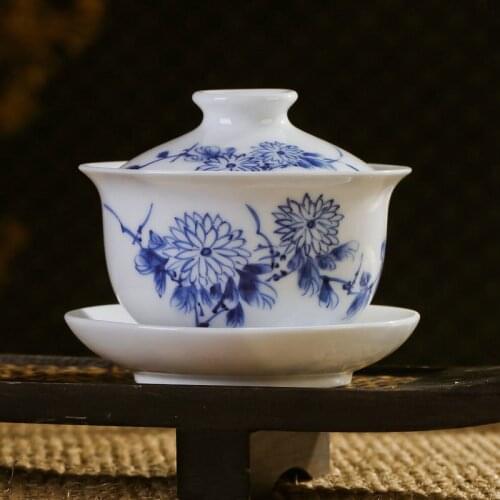 Blue and White Porcelain Tea Cup / Gaiwan with Traditional Chinese Fine Brush Handpainted Chrysanthemum Painting CN-01-102