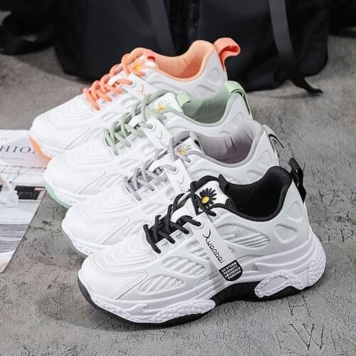 2021 Spring New Style Korean-style Daisy Sports Shoes Womens Breathable Trend Mesh Running Shoes Fashion Dad Shoes