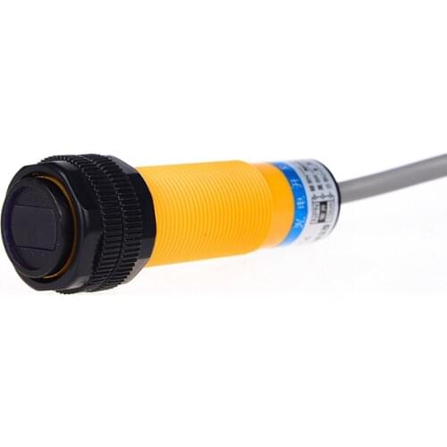 Photoelectric switch E3F-DS10C4 Diffuse reflection type sensor 10CM Three-wire DC NPN normally open M18